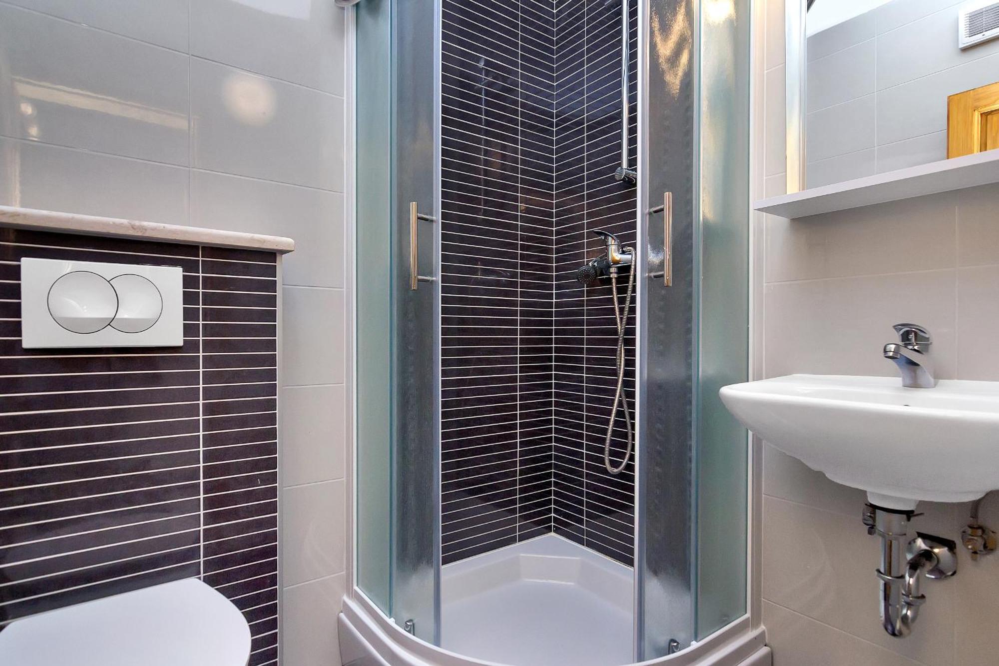 Apartmani Nikola Zastražišće Exterior foto